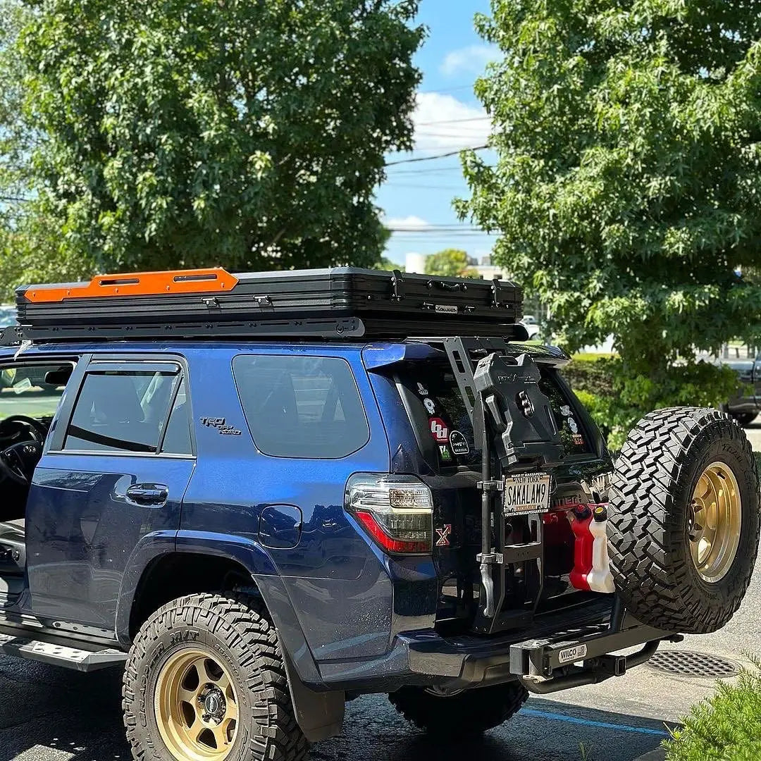 Camping gear rooftop tent
