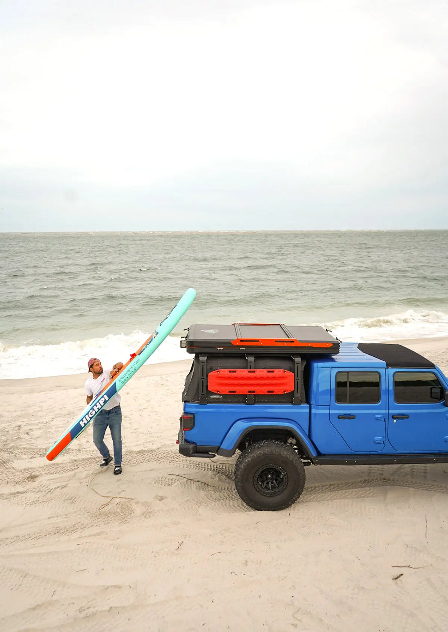 Hardshell rooftop tent