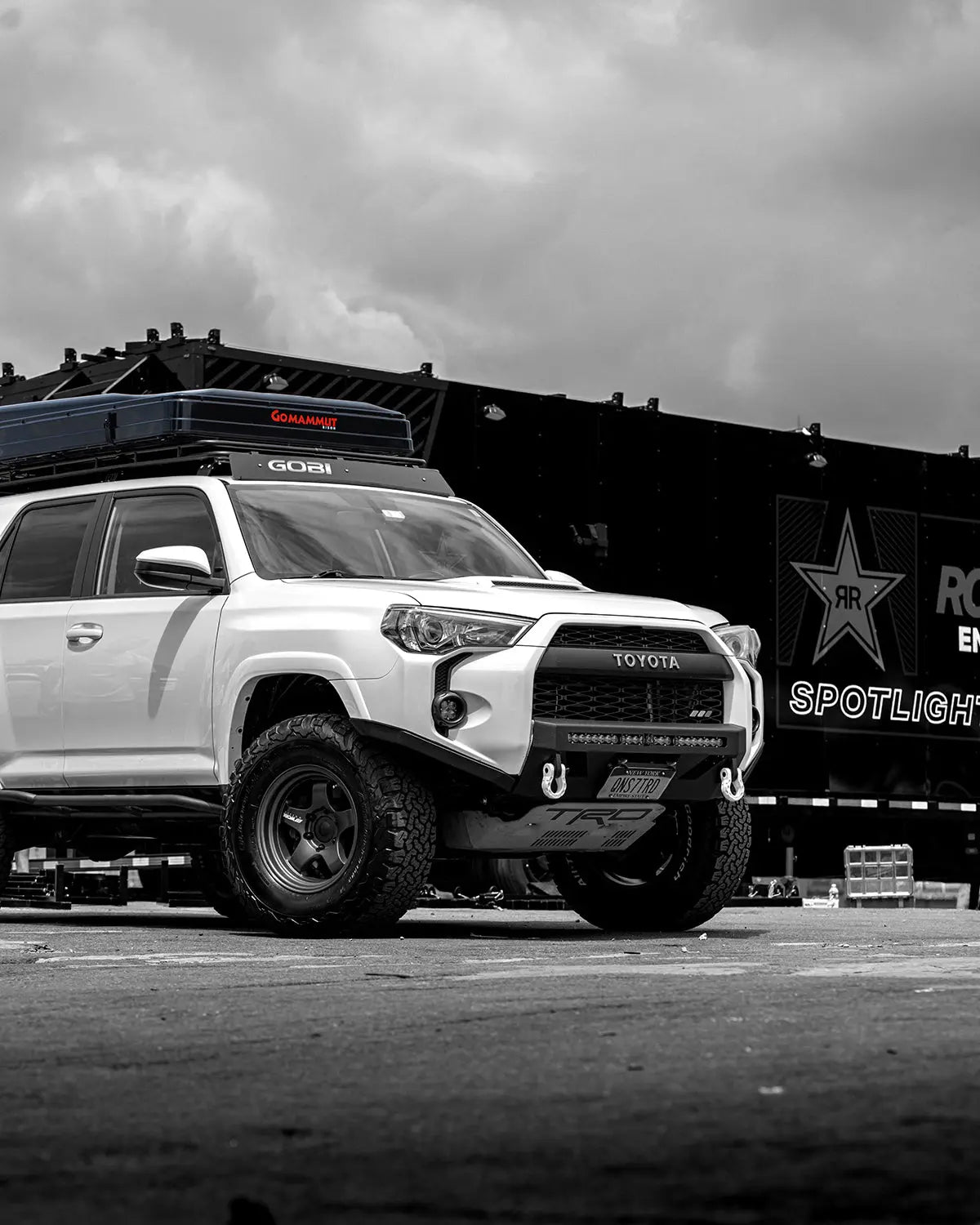 Bison XL Defender RTT